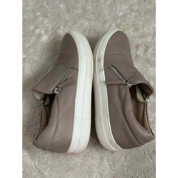 Steve Madden Womens 10 Slip On Mushroom Brown Faux Leather Sneakers Zipper - Picture 5 of 7